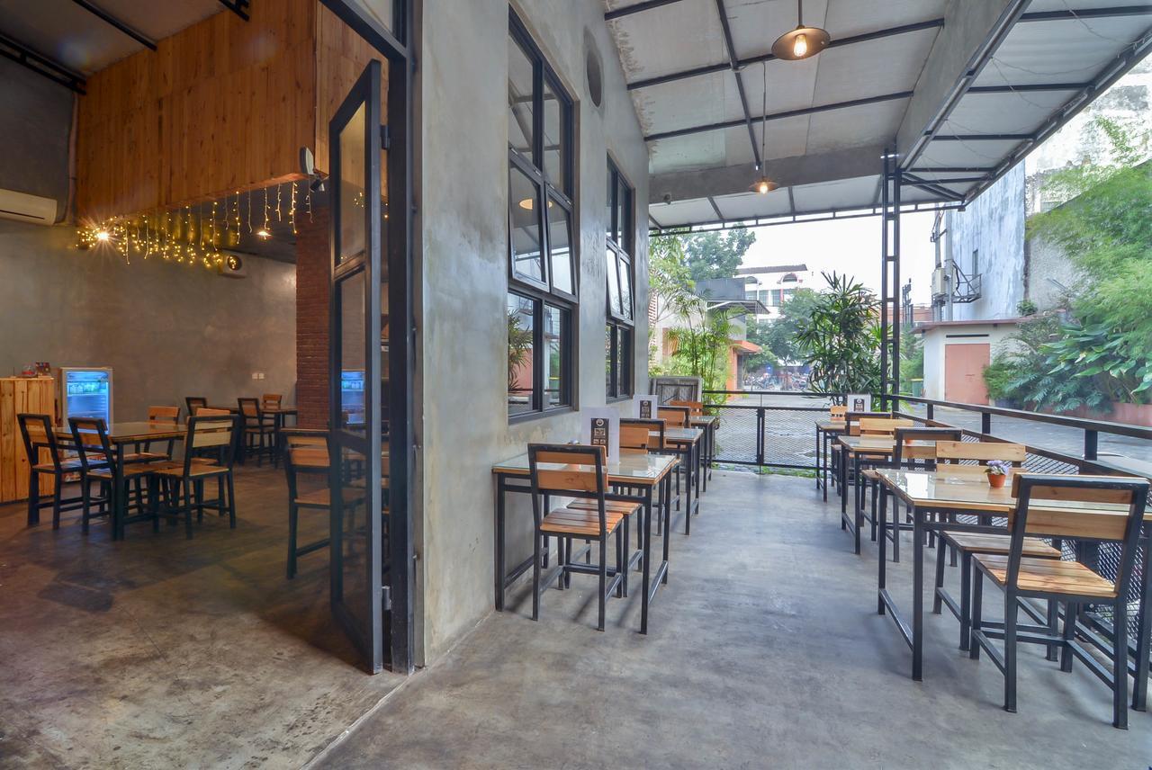Image Hotel And Resto Bandung Luaran gambar